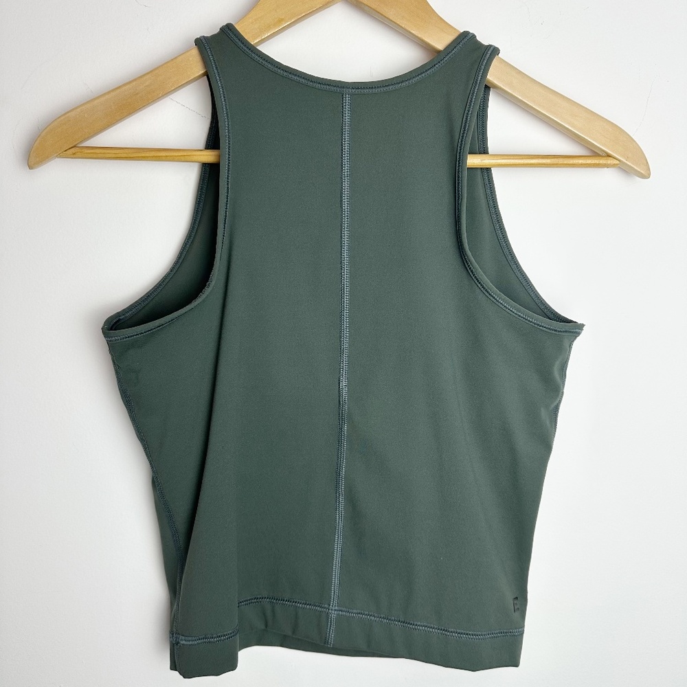 EVERLANE THE PERFORM TANK - Picture 3 of 8